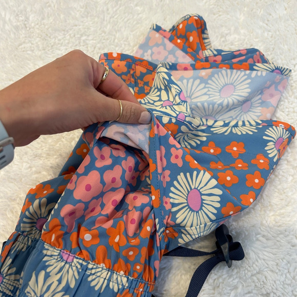 Nani Women's Active Shorts Sz Small Multicolor Adjustable Belt 3" Stretch Swim - Picture 6 of 6